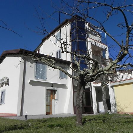 Affittacamere Borgo Degli Artisti Boutique Rooms Serricciolo Luaran gambar