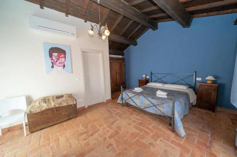 Affittacamere Borgo Degli Artisti Boutique Rooms Serricciolo Luaran gambar