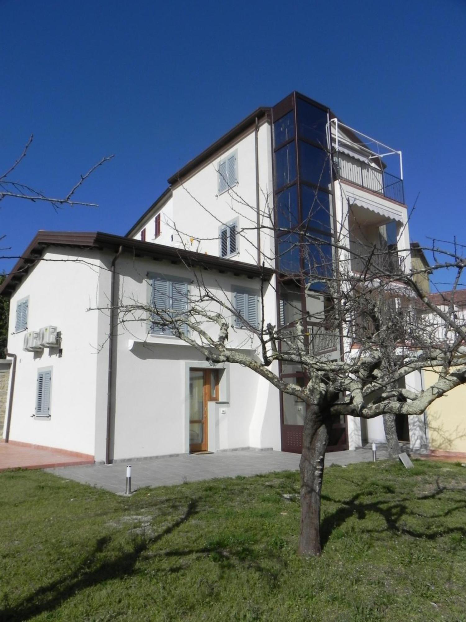 Affittacamere Borgo Degli Artisti Boutique Rooms Serricciolo Luaran gambar